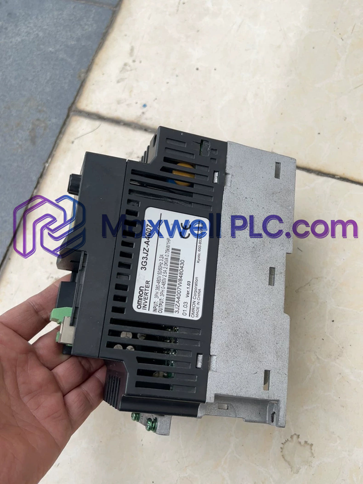 3G3JZ-A4007 | Omron | عاكس ذكي سهل الاستخدام سلسلة SYSDRIVE 3G3JZ ثلاثي الأطوار 400 فولت تيار متردد، 0.75 كيلو واط