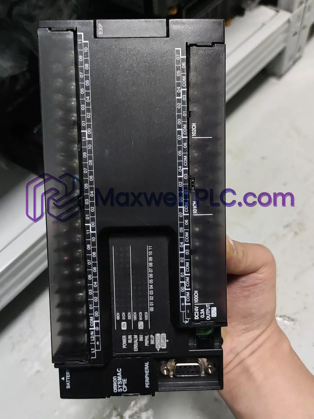 وحدة تحكم قابلة للبرمجة من سلسلة CP1E طراز Omron CP1E-N60S1DR-A