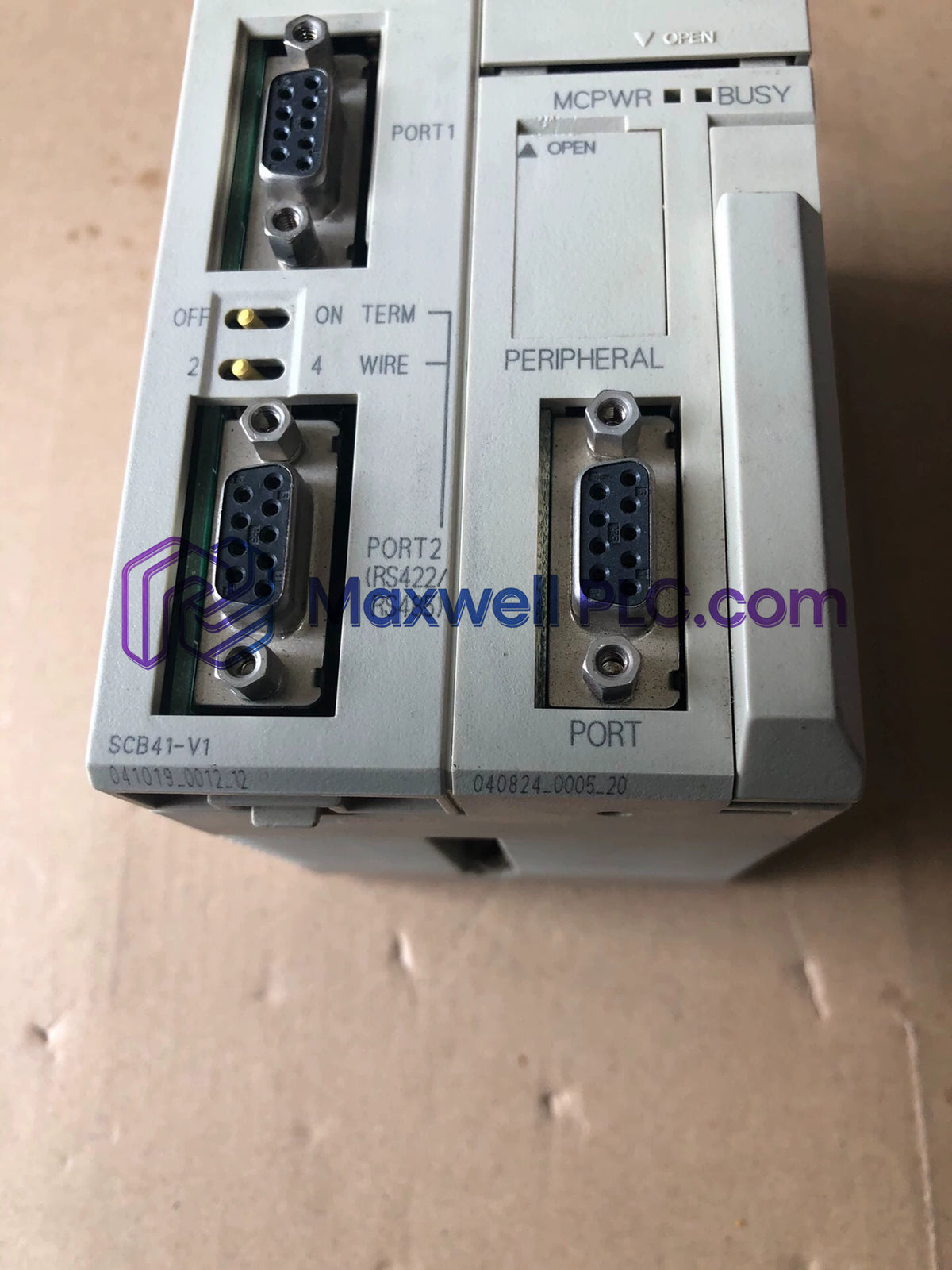 وحدة معالجة مركزية من نوع CS1H-CPU67H من Omron
