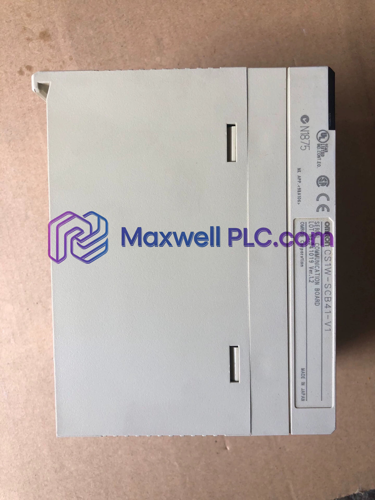 وحدة معالجة مركزية من نوع CS1H-CPU67H من Omron