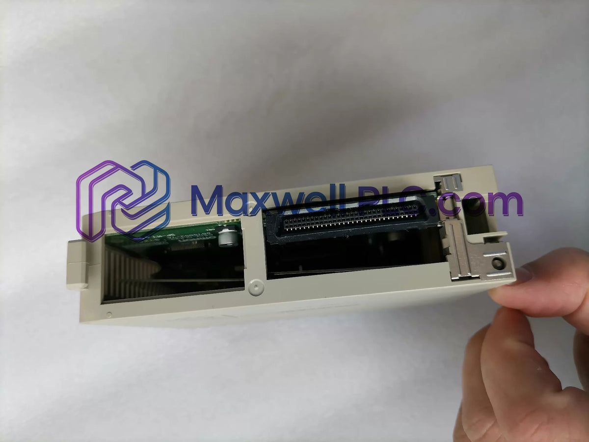 وحدة ربط المتحكم CS1W-CLK23 من أومرون، سلسلة CS1
