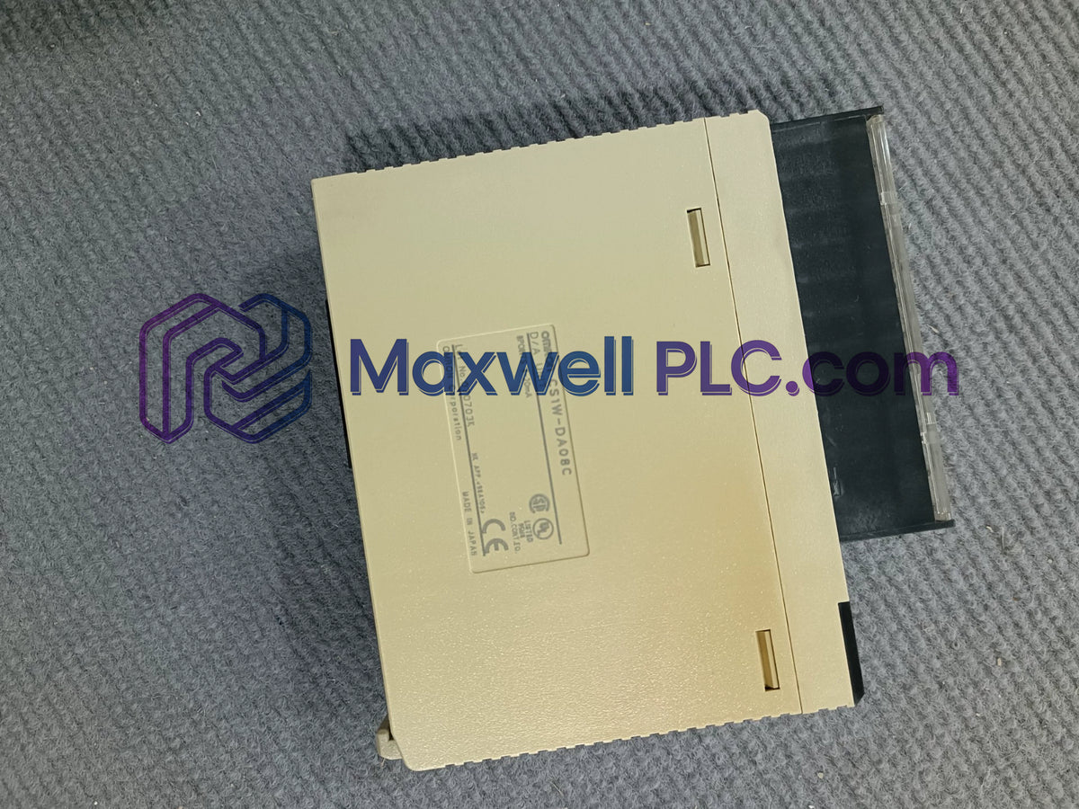 وحدة إخراج تناظري CS1W-DA08C من أومرون (سلسلة CS1)