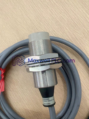 Omron V680-HS52-W Cylindrical Antenna V680 Series